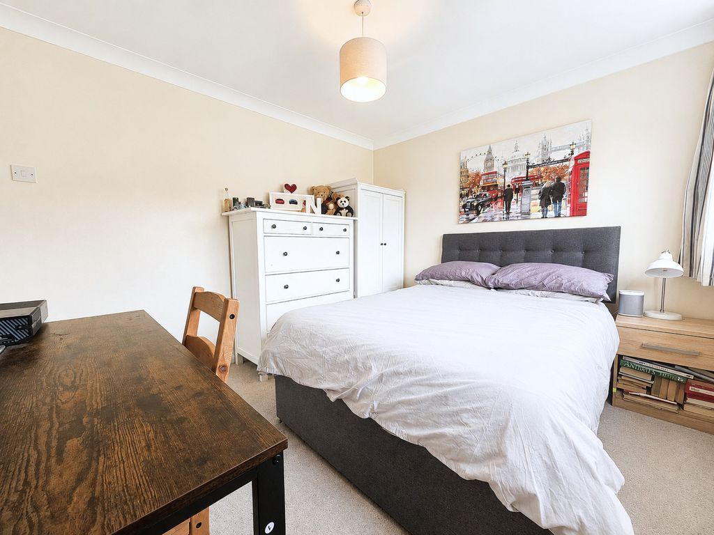 Woodside Avenue Flackwell Heath
